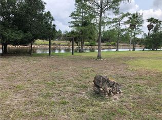 871 16th St NE, Naples, FL 34120