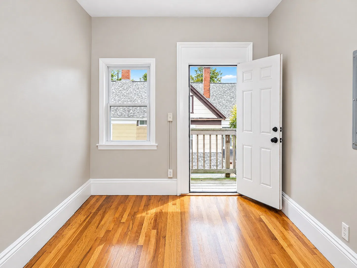 1 bed, 700 sqft, $1,850 — Photo 2