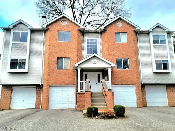 355 Village Pointe Dr APT C, Akron, OH 44313