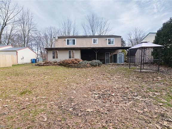 2nd image of 3732 Oakview Dr
