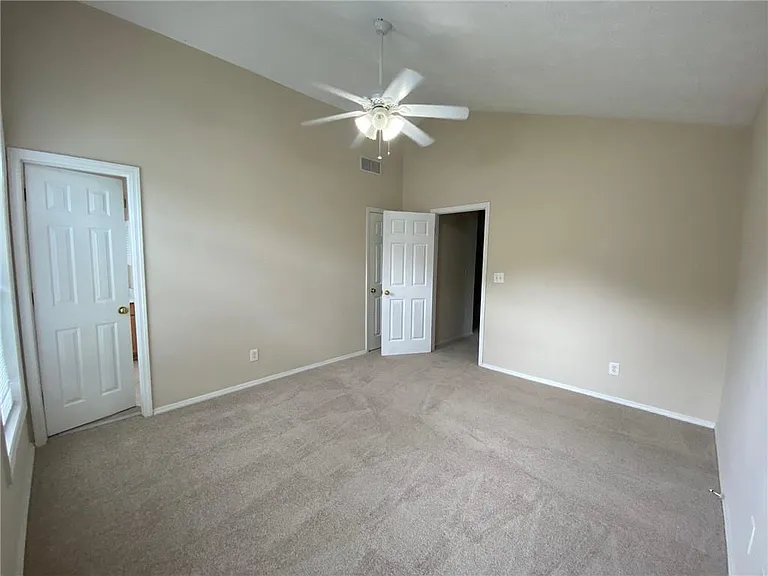 1325 Old Victorian Ct — Photo 24