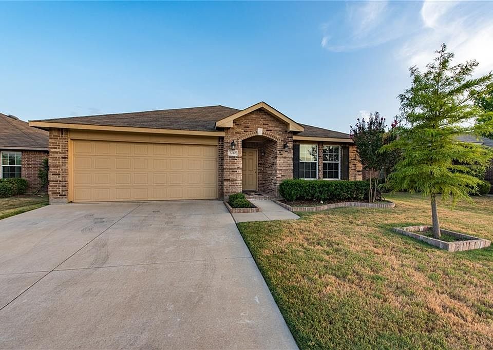 1st image of 3240 Brixton Dr