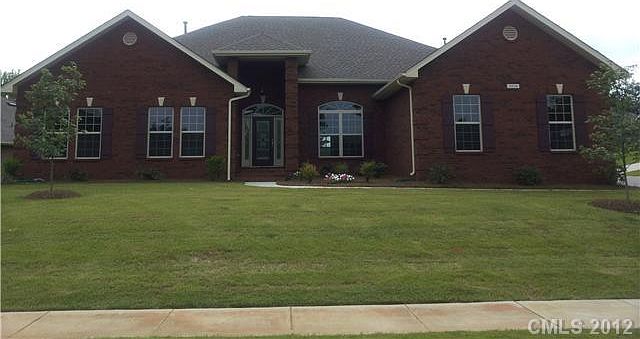 1st image of 3034 Tallgrass Bluff Blvd