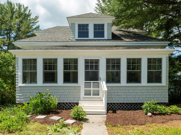 292 Main Street, Southwest Harbor, ME 04679