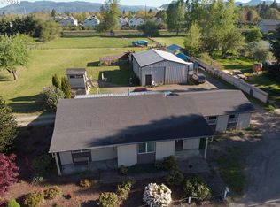 748 Filbert Ln, Springfield, OR 97478