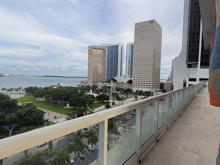50 Biscayne Blvd #5202 — Photo 30