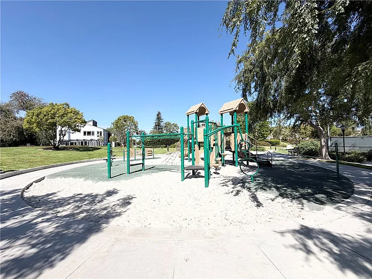4891 Tamarack Way — Photo 40