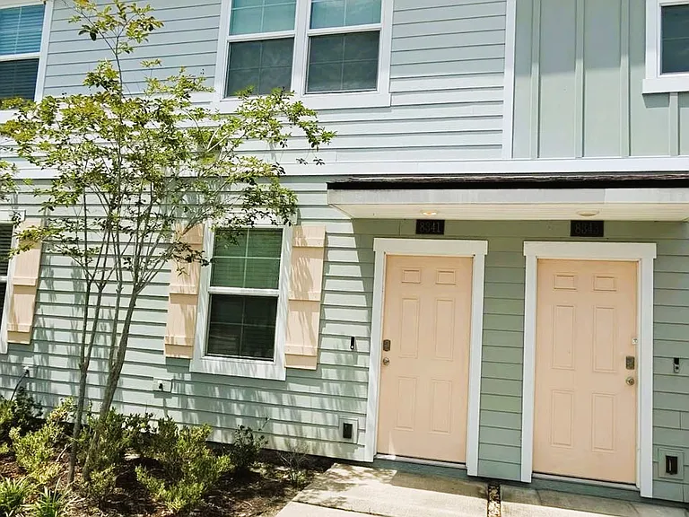 8341 Asteroid St #8341 — Photo 4
