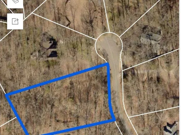 981 ROCKY OAKS TRL, Memphis, TN 38018