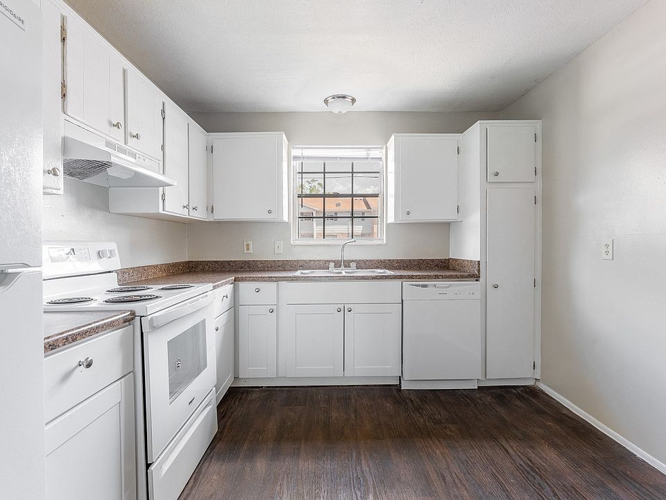 Apartment Kitchen
