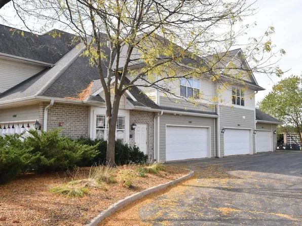 9151 West Cold Spring ROAD, Greenfield, WI 53228