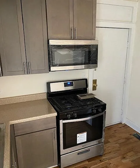 2148 N Point St #1 — Photo 7