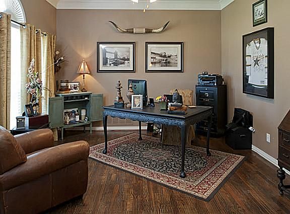 5th image of 1509 Brook Ln