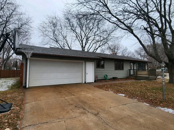 1320 Virginia Lane, Eau Claire, WI 54703