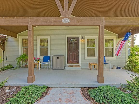3rd image of 1116 Timber Rd