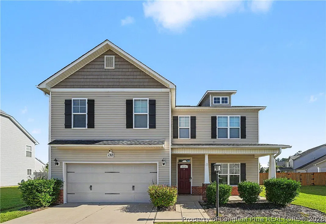 4 bed, 3.5 bath, 2991 sqft, $2,500 — Photo 1