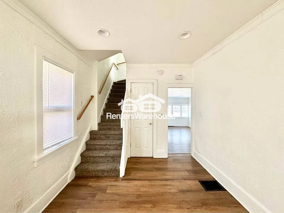 4 Bedroom House — Photo 4