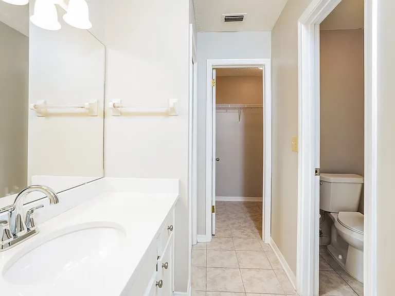 2677 Aberdeen Ct — Photo 11