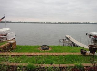 1214 Baker Bay Rd, Kasota, MN 56050