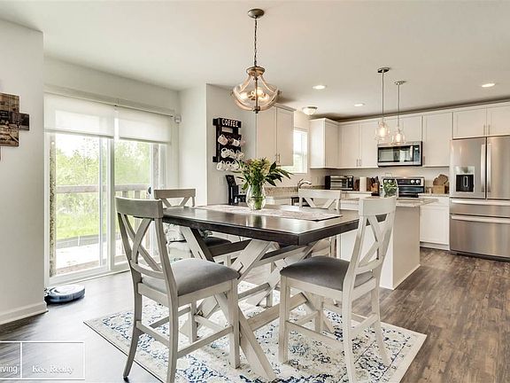 5th image of 58869 Westmoore Cir