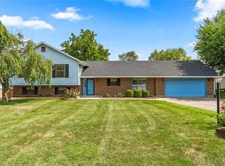 3694 Aftonshire Dr, Dayton, OH 45430
