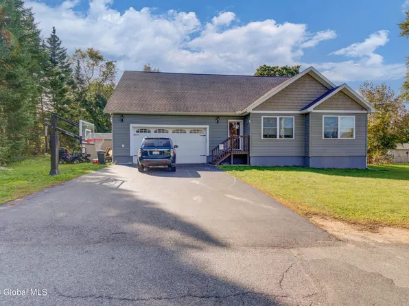 53 McKinley Ave Avenue, Johnstown, NY 12095