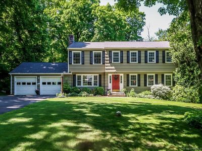 24 River Drive, Monroe, CT, 06468