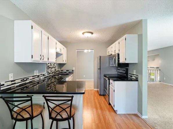 2208 Spruce Dr, Brainerd, MN 56401