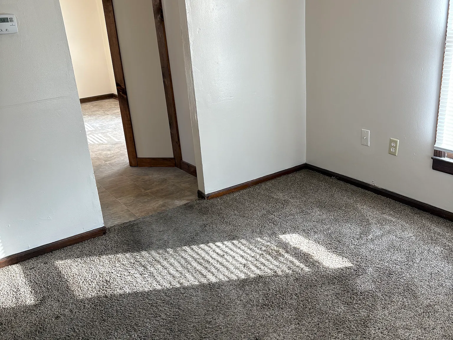 3 bed, 982 sqft, $925 — Photo 3