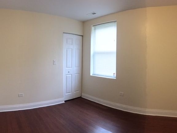 4th image of 1807 S Komensky Ave #2