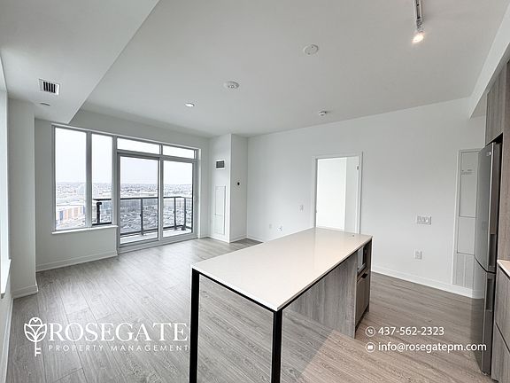 4th image of 2495 Eglinton Ave W #1404