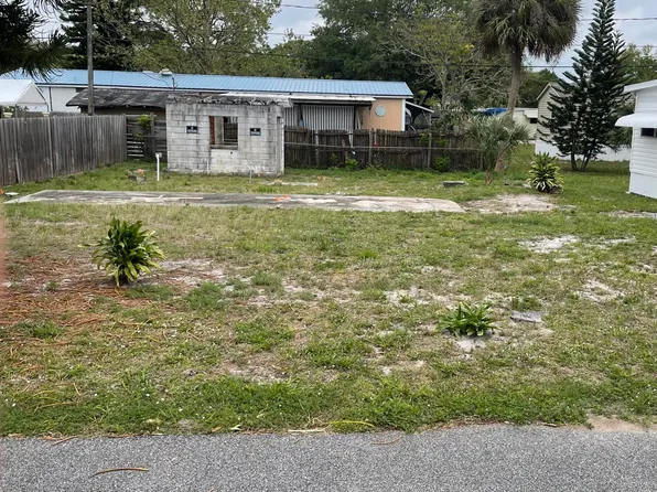 326 Akorn St, Cocoa, FL 32927