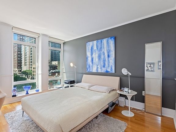 3rd image of 205 E 85th St APT 7K