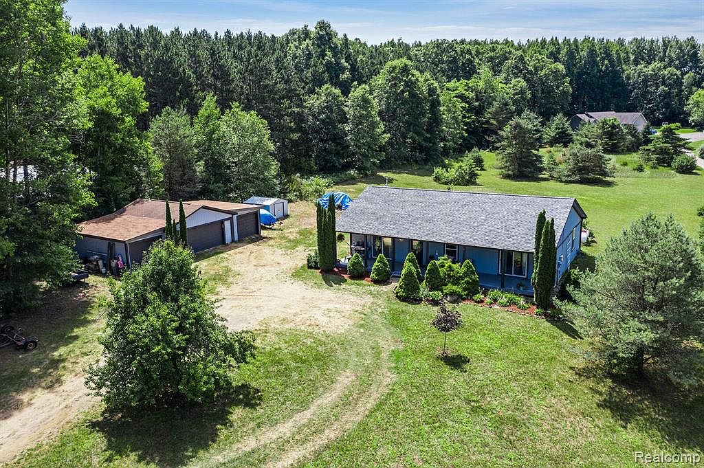 3275 Levalley Rd, Columbiaville, MI 48421 MLS 20230057602 Zillow