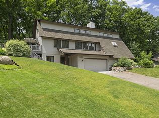 9109 Westmoreland Ln, Saint Louis Park, MN 55426