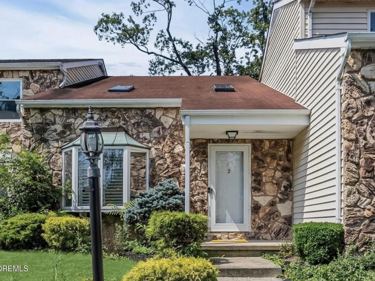 2 bed, 1171 sqft, $3,400 — Photo 4