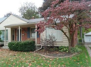 10005 Grayfield, Redford, MI 48239