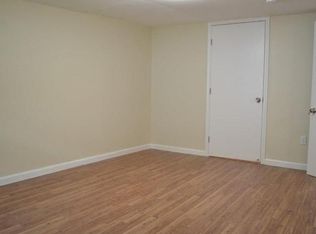 902 S Moraine St, Tulare, CA 93274