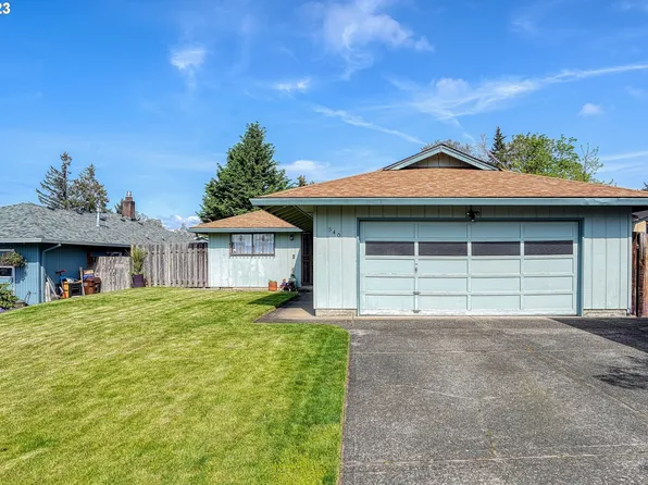 540 Stonehill Dr, Gladstone, OR 97027