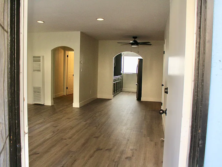 617 N Garfield Ave #2 — Photo 2