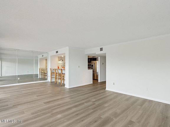 3rd image of 6000 SAN JOSE Boulevard #4-E