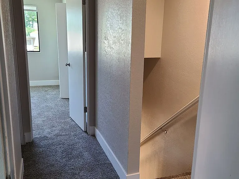 Cottonwood Townhomes Village — Photo 15