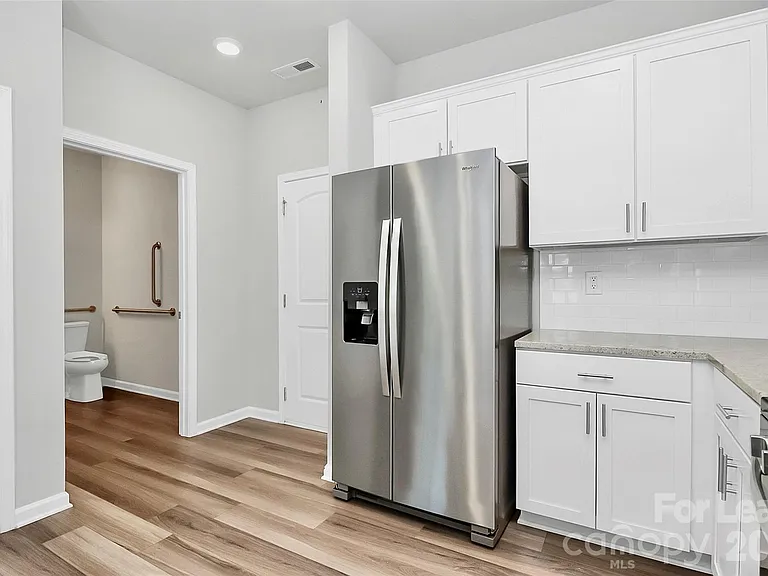 720 Herlong Ave — Photo 13