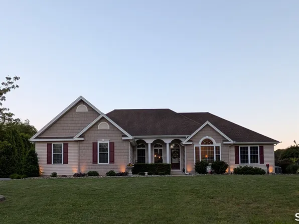 2 Aspen Drive, East Windsor, CT 06016