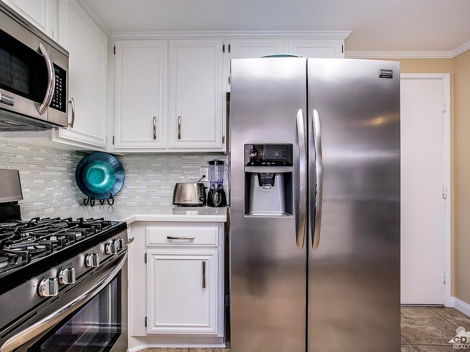 44509 Sorrento - STAINLESS STEEL APPLIANCES