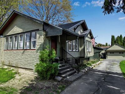 80 Innes Rd, Buffalo, NY, 14224