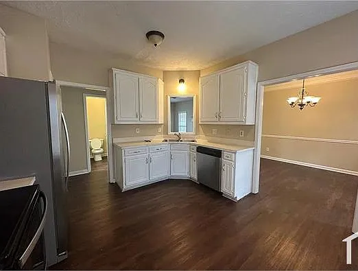 855 Scenic Lake Dr — Photo 7