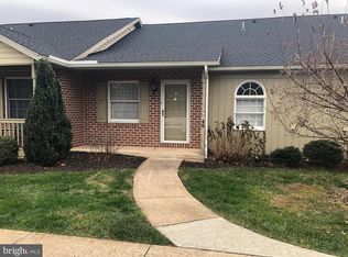 48 Strawberry Dr, Carlisle, PA 17013