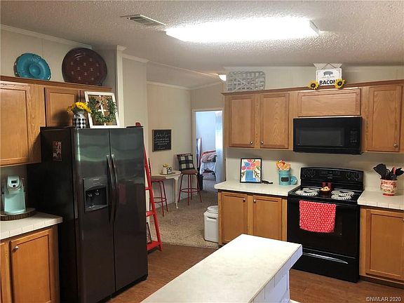 4th image of 8302 Old Mooringsport Rd