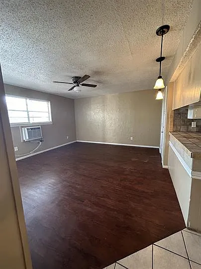 124 Temple Ave #6
